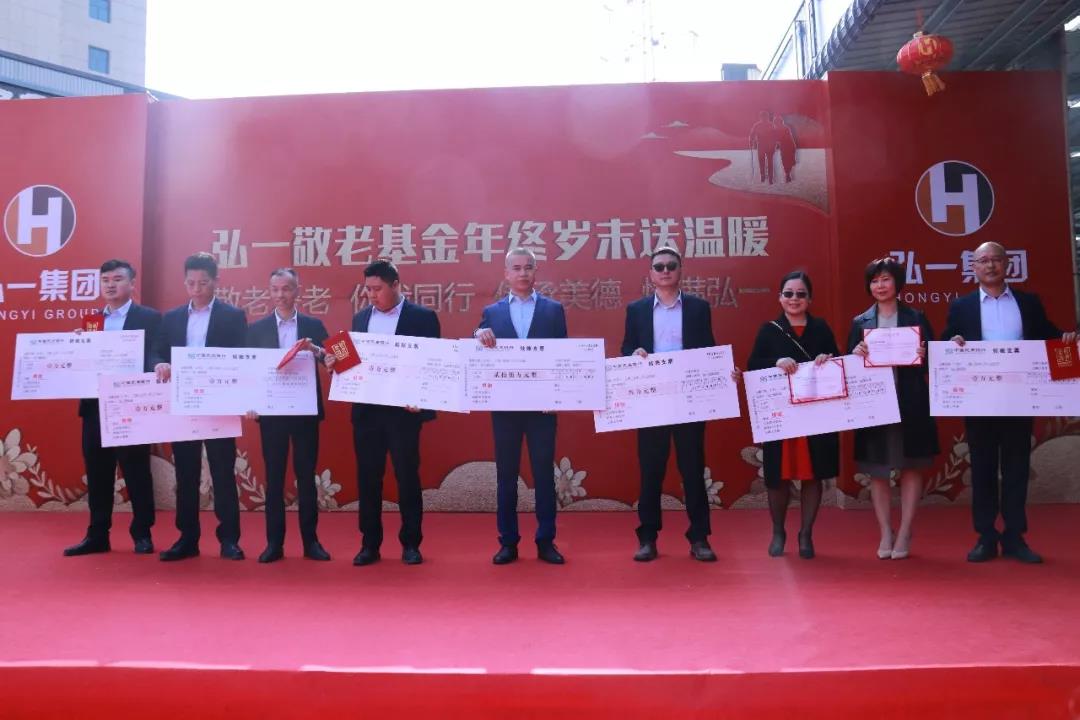 0216f55b-38f8-4111-b9b1-5e94d9dbc272.jpg_{i}xaf